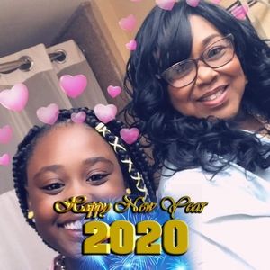 Meet your Posher, Cynthia